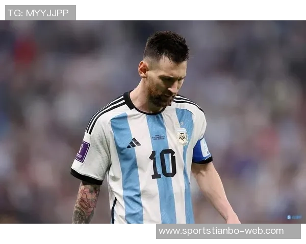 卡佩罗呼吁尤文放下阵型束缚以开放心态赋予球员更多自由 卡佩罗呼吁尤文放下阵型束缚以开放心态赋予球员更多自由